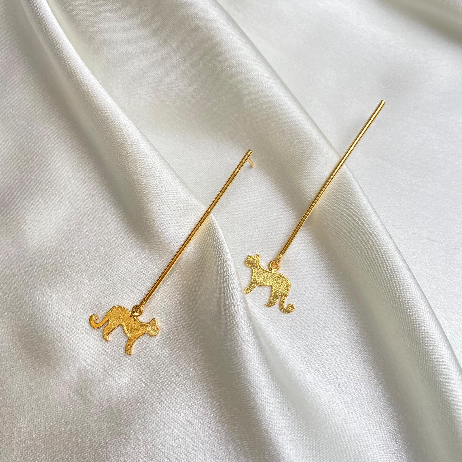 Golden Cat Silhouette Dangle Earrings