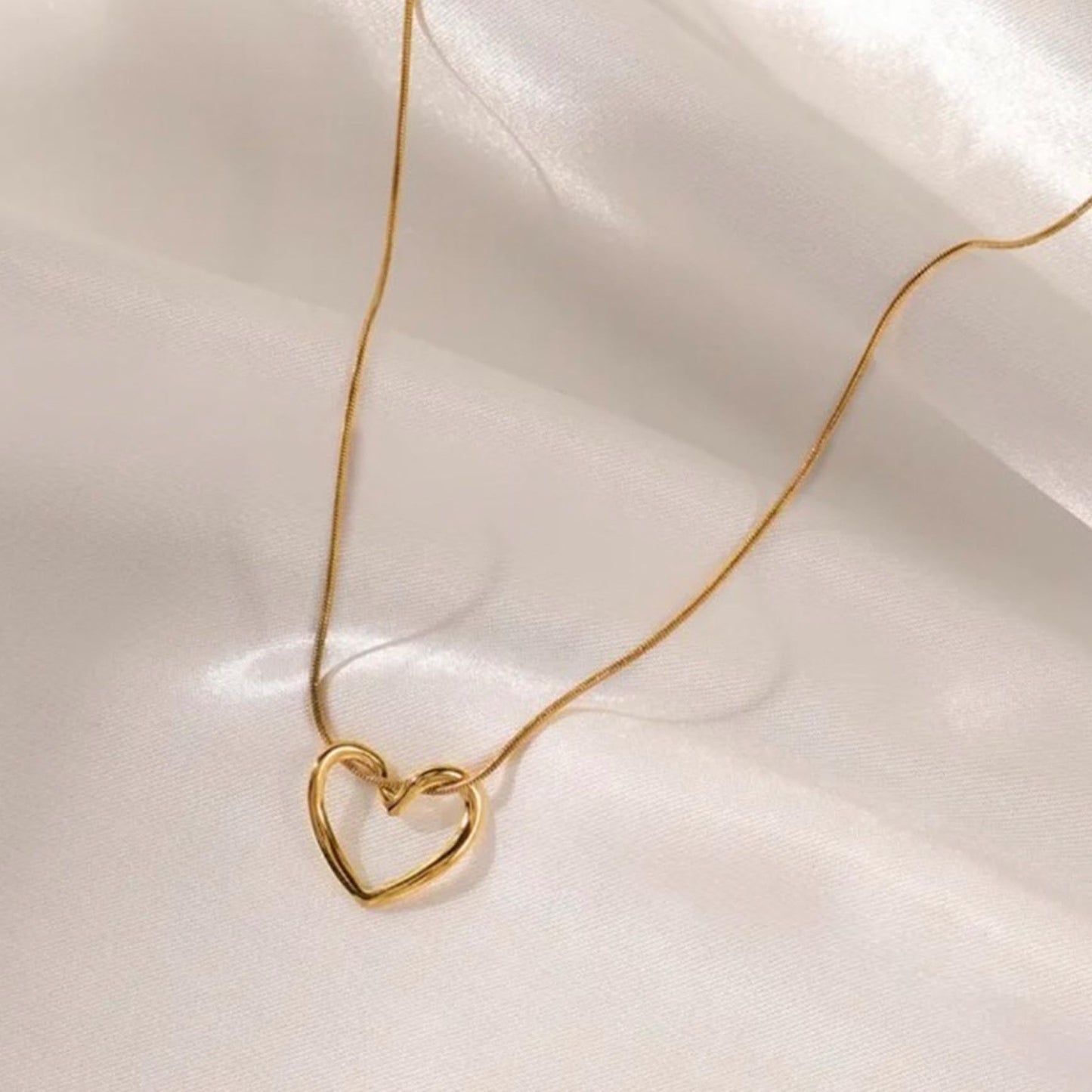 Minimalist Gold Open Heart Necklace