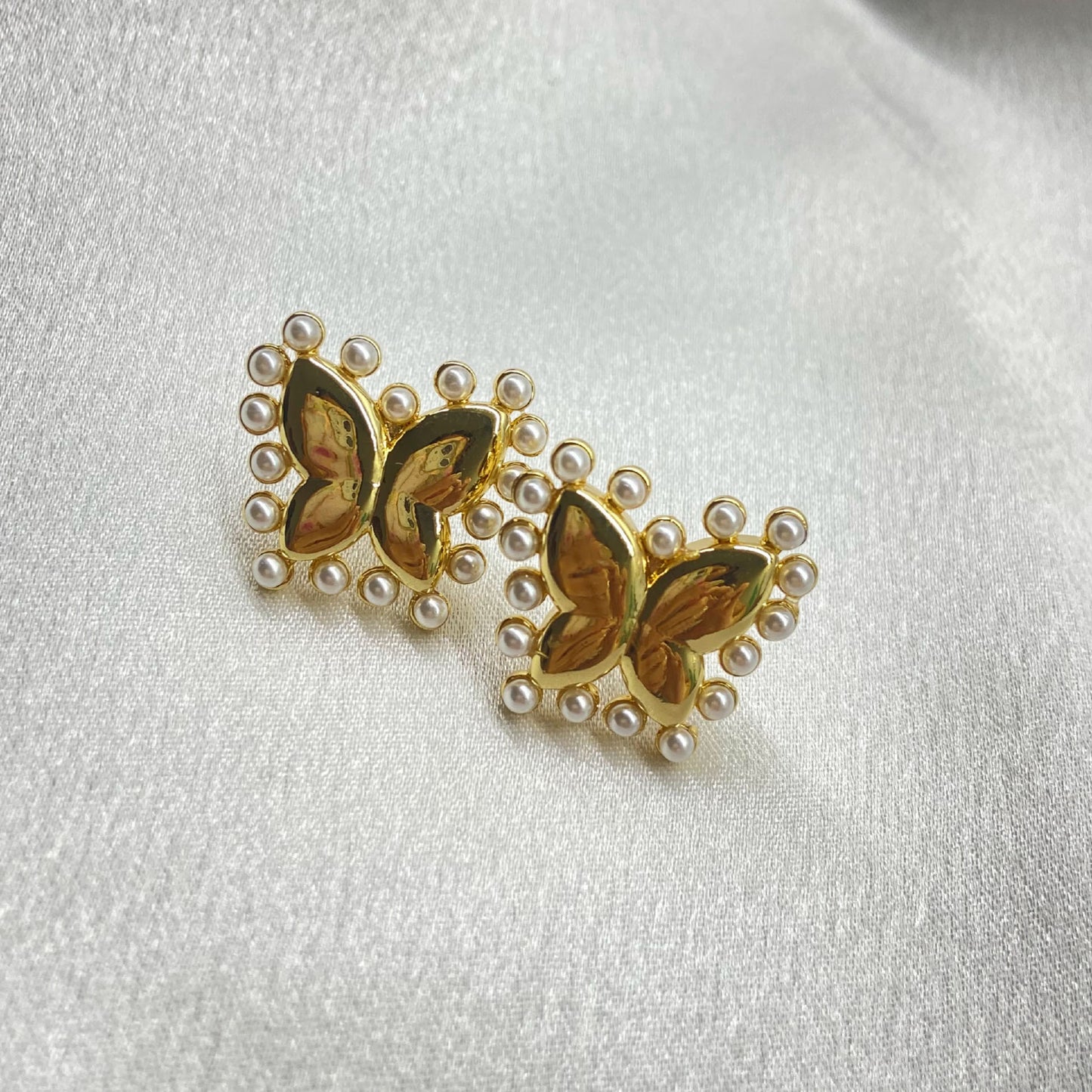 Gold-Plated Butterfly Pearl Stud