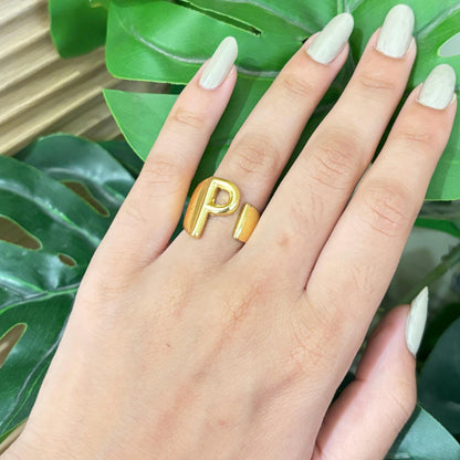 Personalized Initial Gold Ring - Letter P