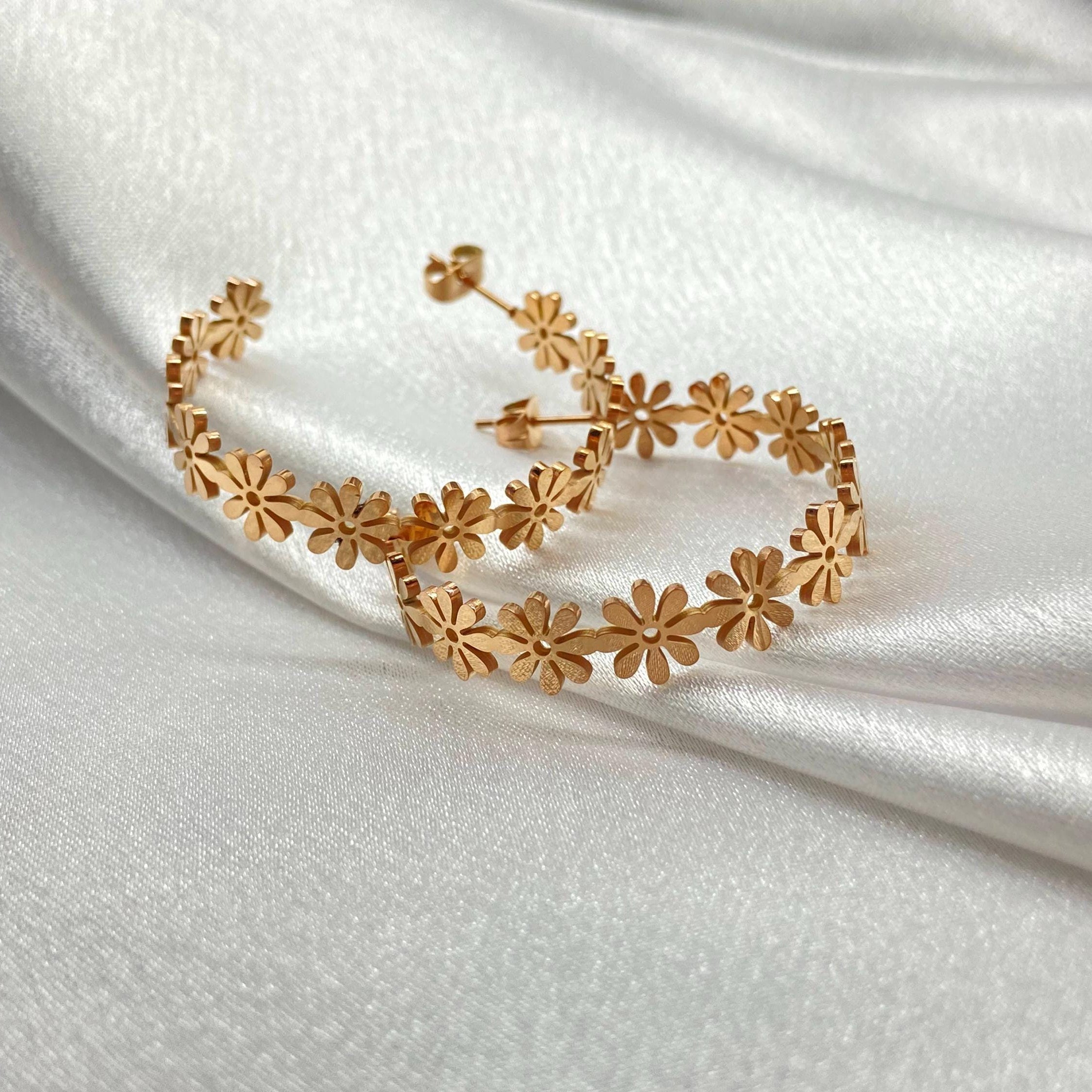 Daisy Charm Gold-Plated Floral C-Hoop Earrings