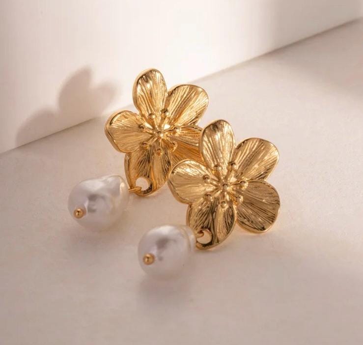 Baroque Pearl Drop Flower Earrings