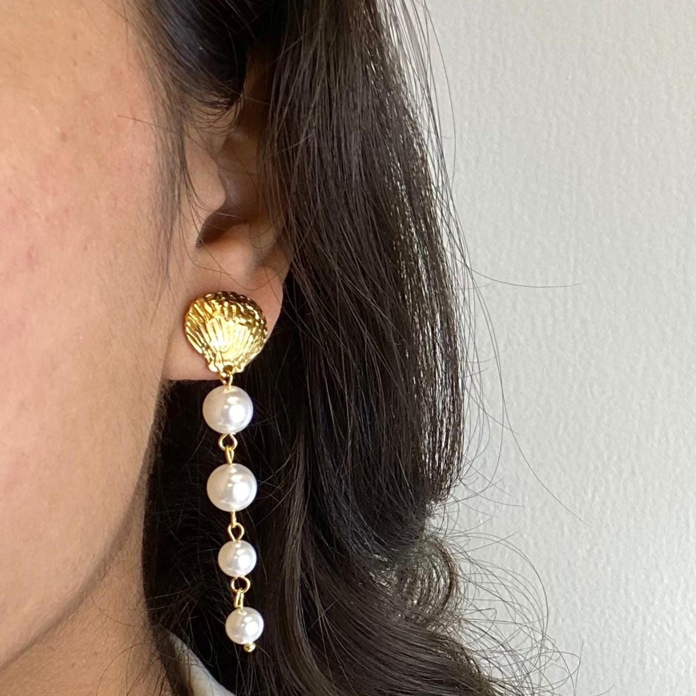 Seashell pearl drop danglers