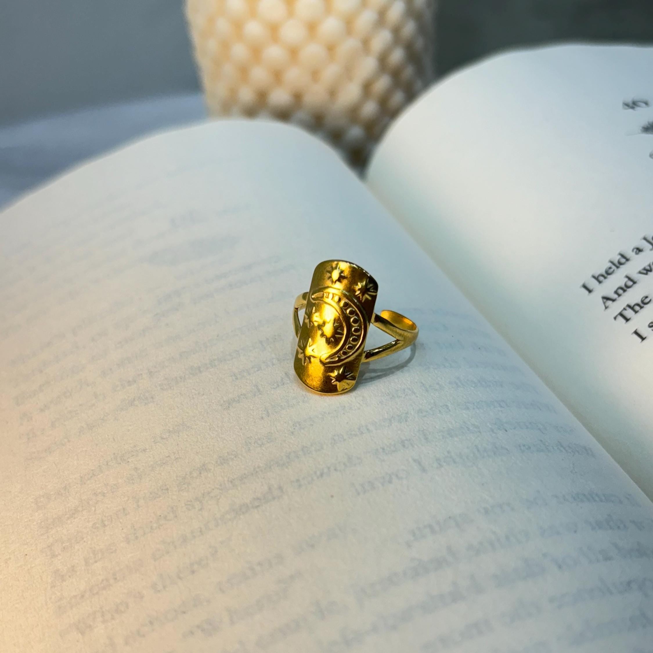 Golden Night: Crescent Moon Ring