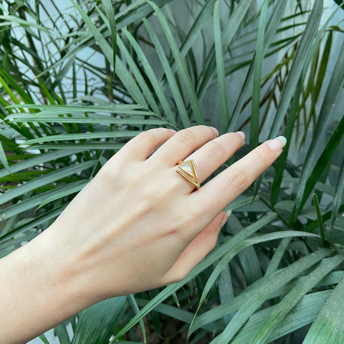 Bold Apex Geometric Ring