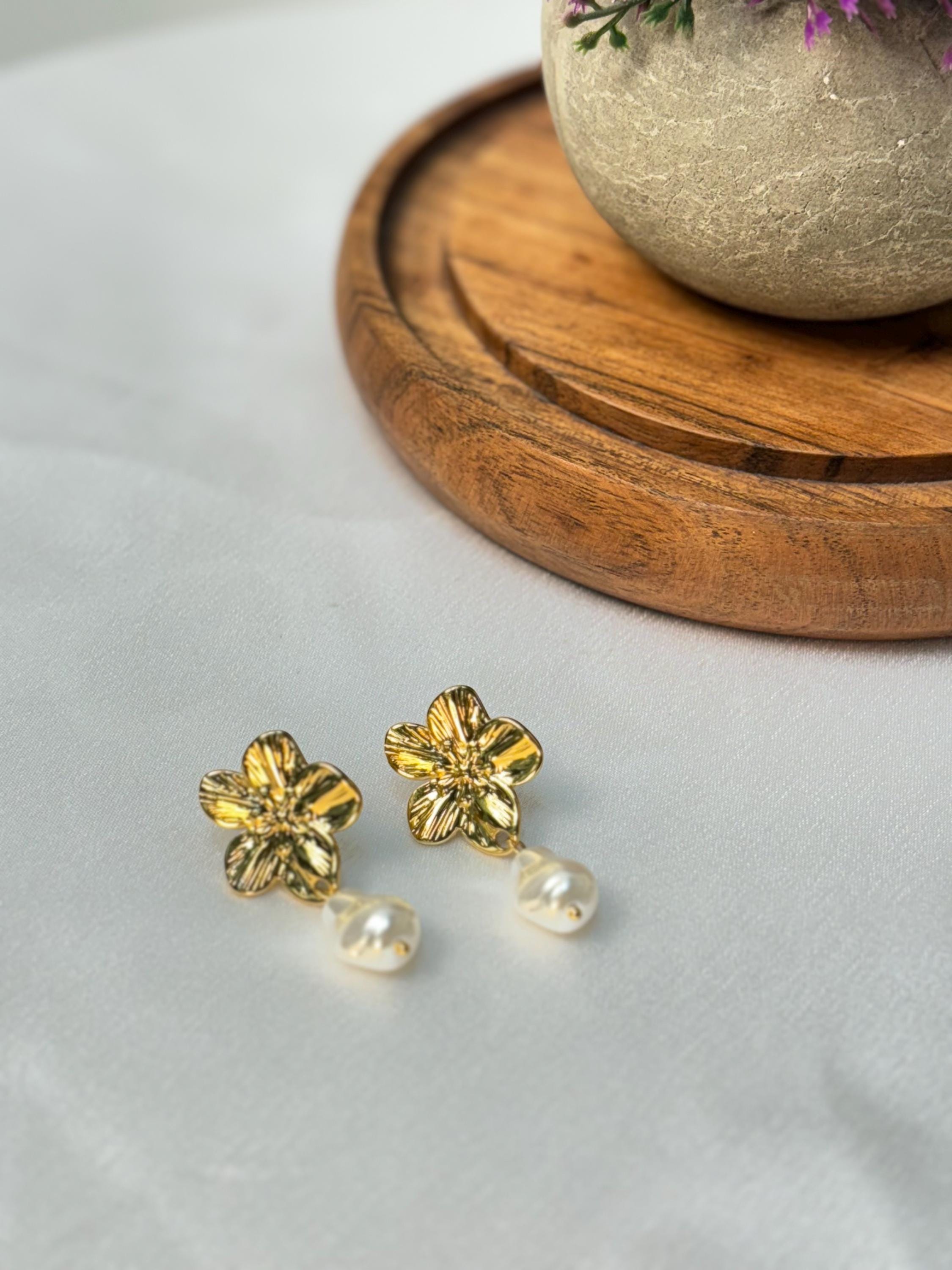 Baroque Pearl Drop Flower Earrings
