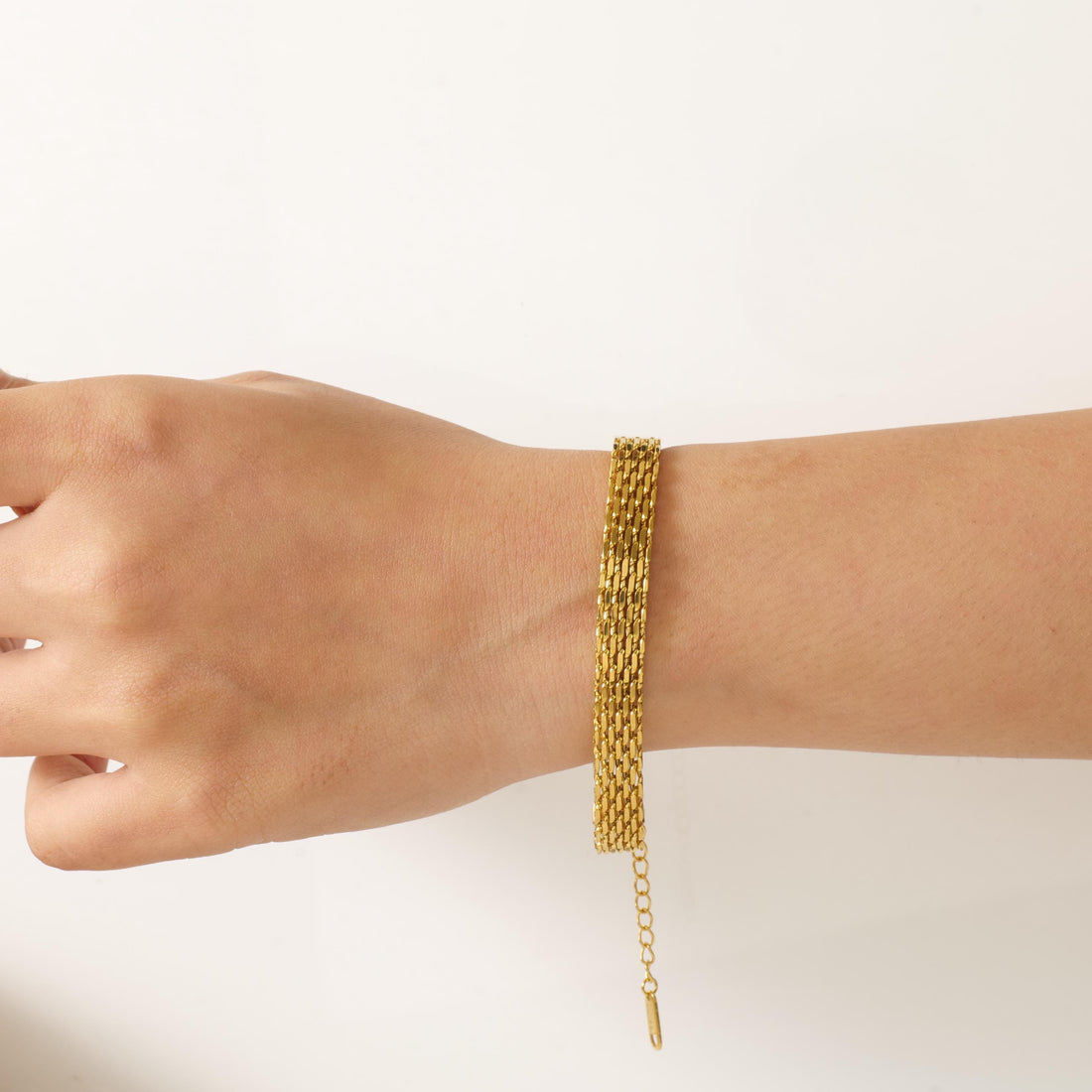 Gold multi-chain bracelet