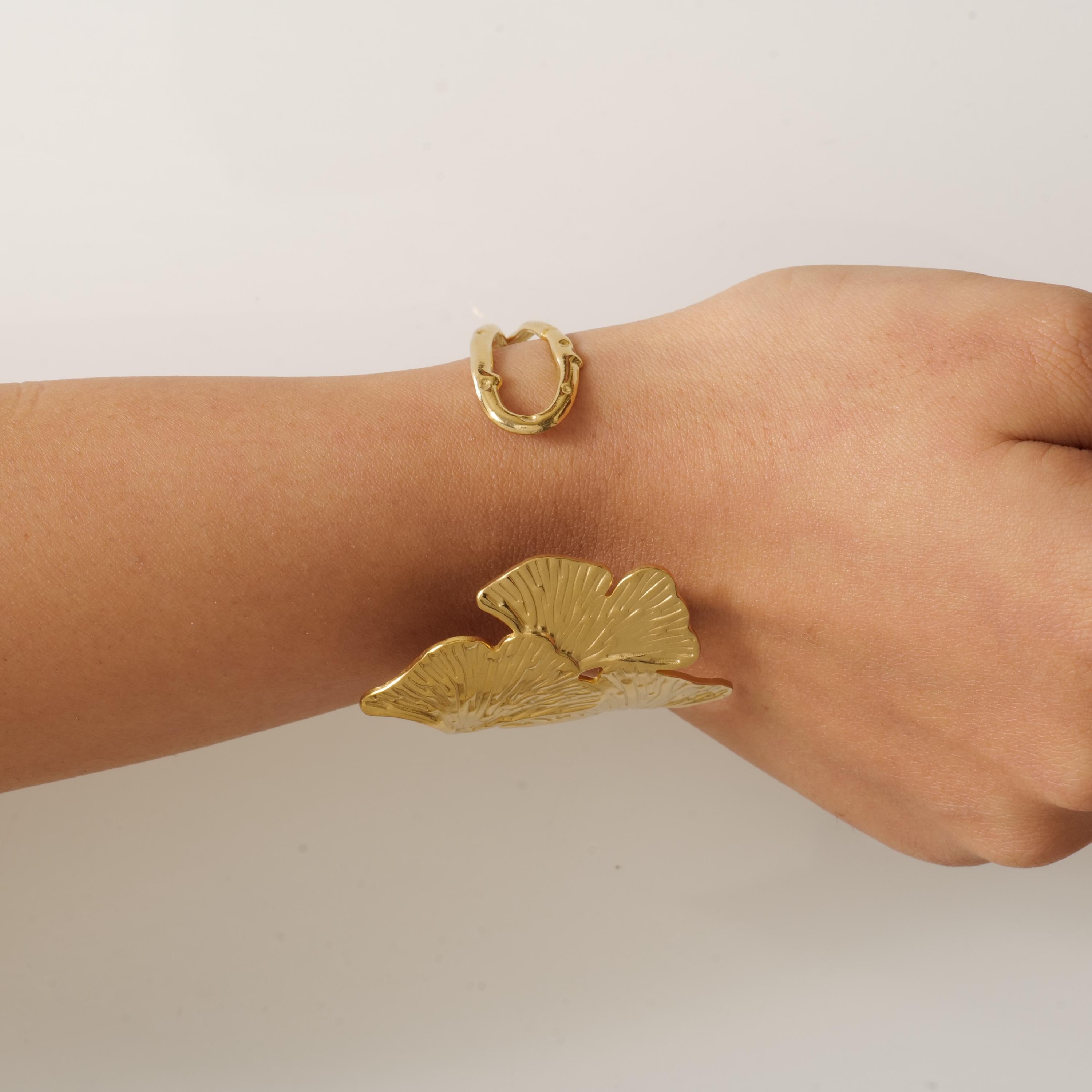 Gold ginkgo leaf bracelet