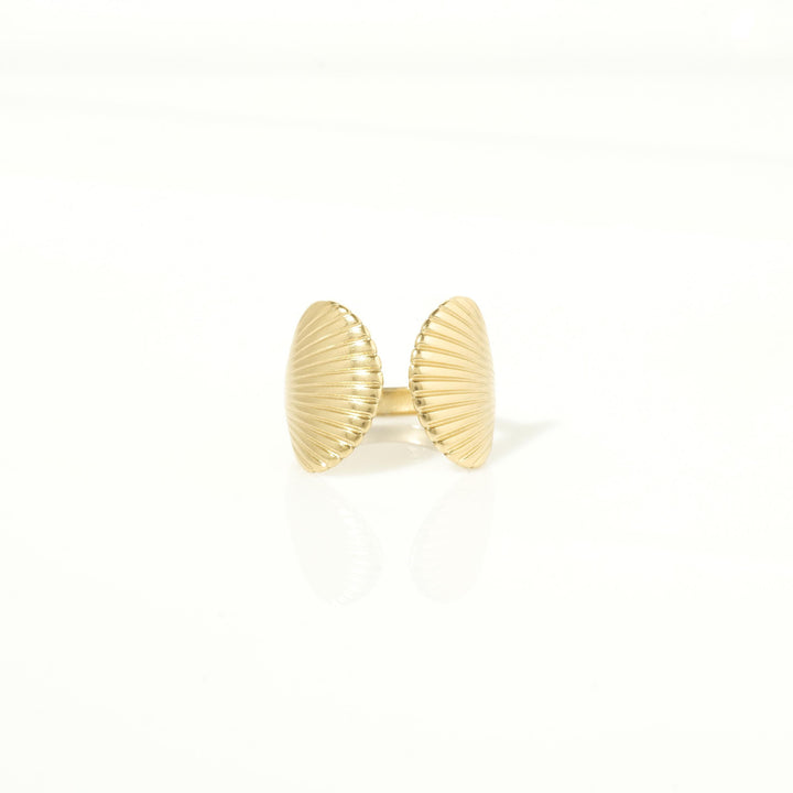 Textured Gold Seashell Ring