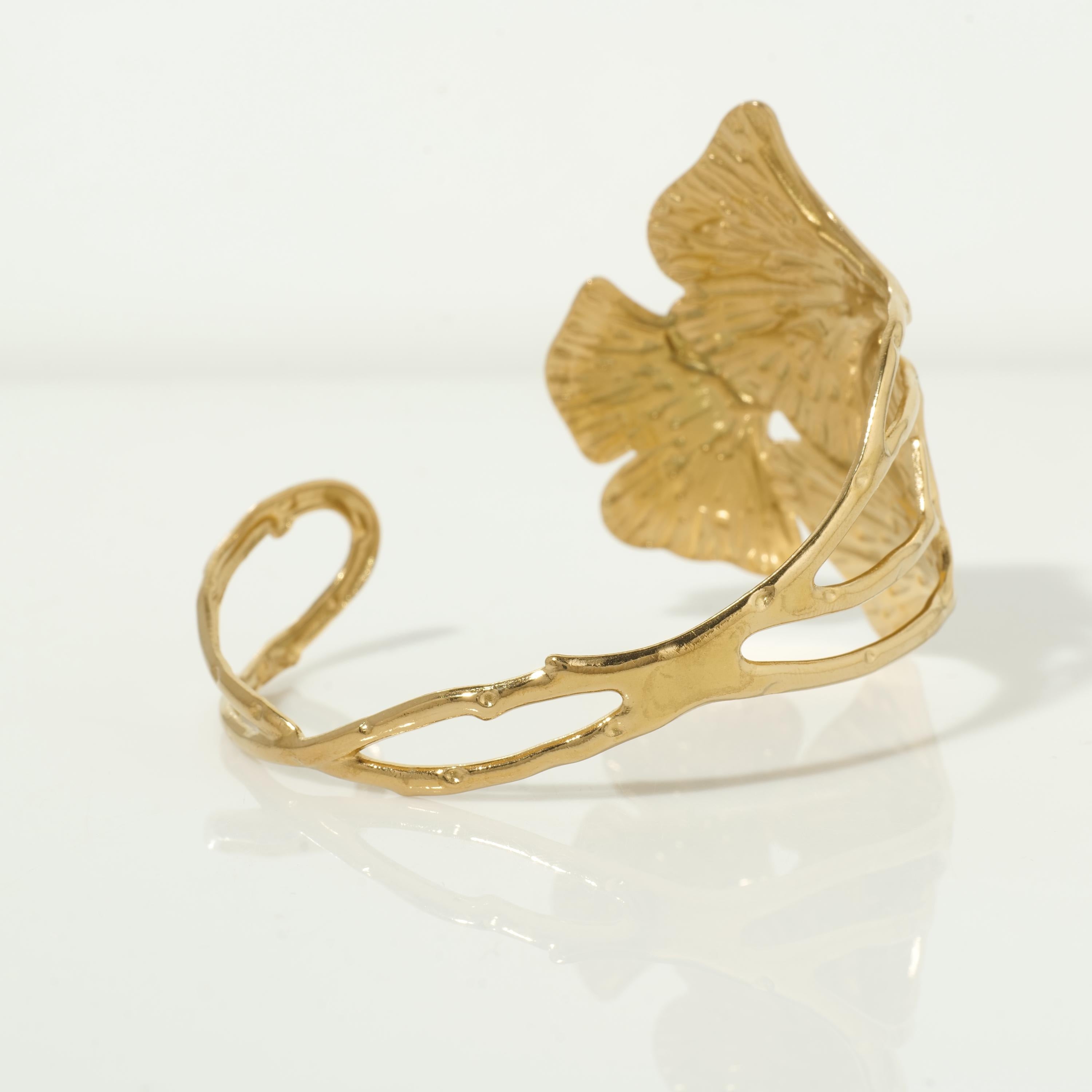Gold ginkgo leaf bracelet