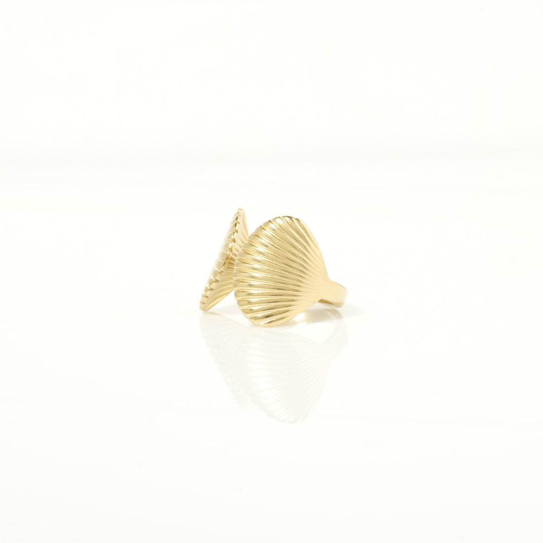 Textured Gold Seashell Ring