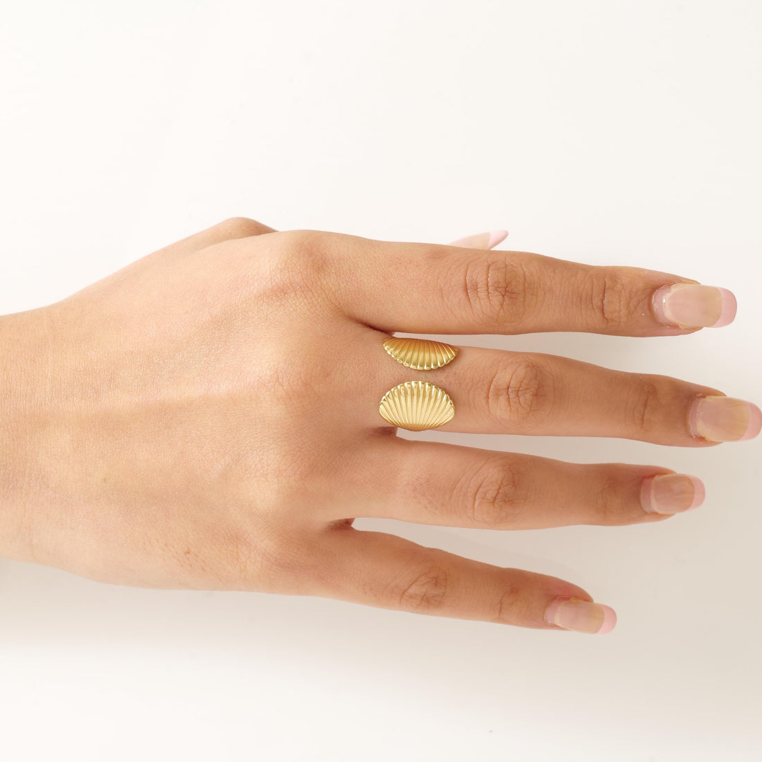 Textured Gold Seashell Ring
