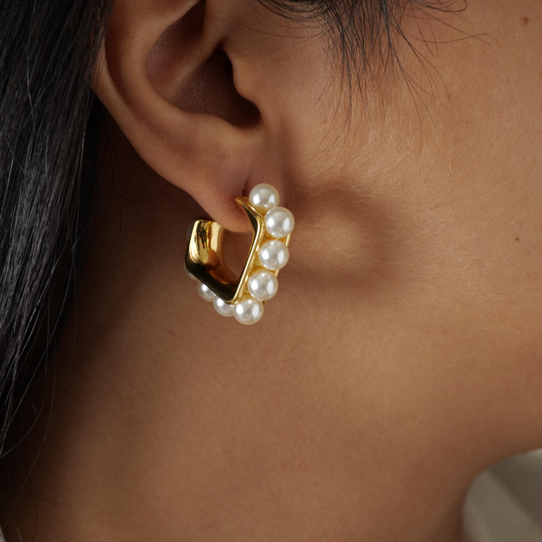 18K Gold Plated Pearl Hoop Earrings