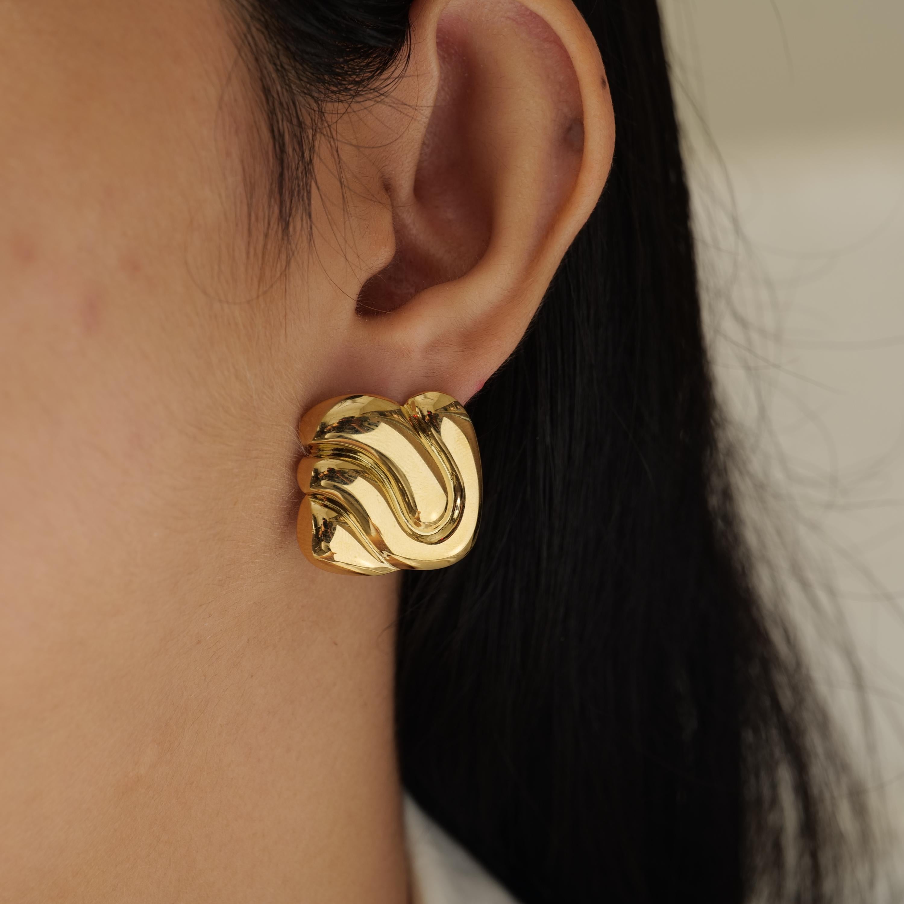 18K Gold Plated Sculpted Stud Earrings